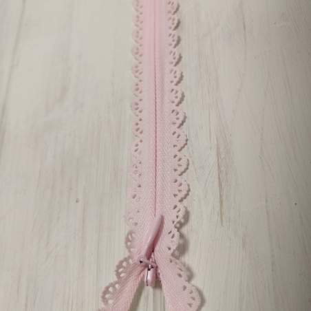 Cerniera Zip Invisibile con Pizzo da 60cm - Rosa Notions - 1