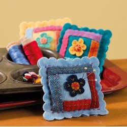 A Little Something - Cute-as-Can-Be Patterns for Wool Stitchery Martingale - 9