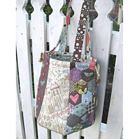 Home Sewn Sampler Bag - Cartamodello Borsa Cucita, Anni Downs Hatched and Patched - 1