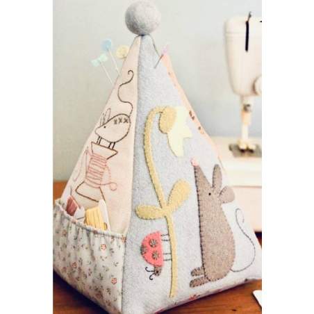 KIT Mouse Pincushion - Cartamodello e Kit Punta Spilli di Natalie Bird The BirdHouse - 1