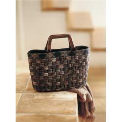 Yoko Saito’s Woolwork - Bags, Pouches and Quilts that Add Color to our Lives Stitch Publications - 2