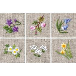 Floral Motifs to Embroider di Reiko Mori Stitch Publications - 5