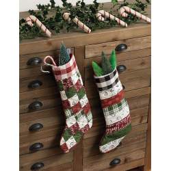 Pat Sloan's Holiday Celebrations, 17 Quilts and More for 6 Seasonal Occasions - by Pat Sloan Martingale - 17