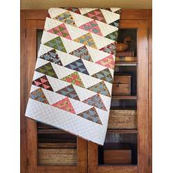 Quilts of Love and Valor - Reproduction Quilts and an Authentic Civil War Love Story by Becky A. Wright - Martingale Martingale 