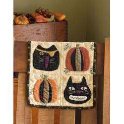 Tabletop Turnabouts - 2-for-1 Small Quilts for Your Home by Jan Patek - Martingale Martingale - 6