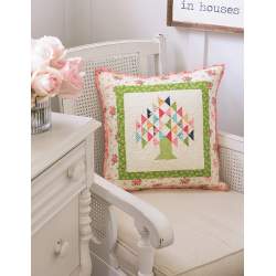 Labor of Love - Scrappy Quilts at the Heart of Home by Sherri L. McConnell Martingale - 9