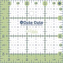 Cute Cut, Righello Patchwork Quadrato 3.5 x 3.5 pollici - Non Slip, Frosted Riley Blake - 1