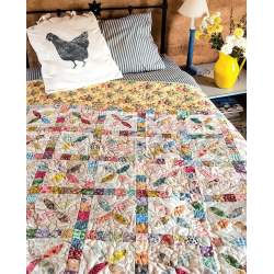 Quilts somewhat in the middle by Susan Smith QUILTmania - 10