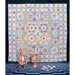 A Ladies’ Garden, Karen Cunningham QUILTmania - 13