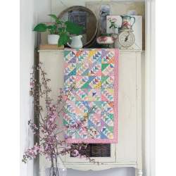 Moda Bake Shop - Did Someone Say Cake? - A Dozen Quilts from 10" Layer Cake Squares by Lissa Alexander Martingale - 9