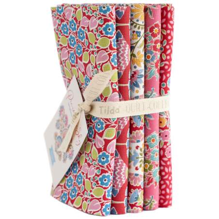 Tilda Pie in the Sky Fat Quarter Bundle 5 Tessuti Red/Pink Tilda Fabrics - 1