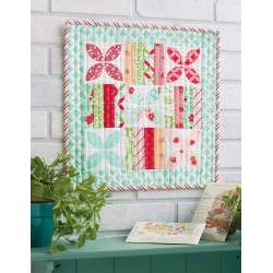 Moda All-Stars - Mini Marvels - 15 Little Quilts With Big Style by Lissa Alexander Martingale - 13