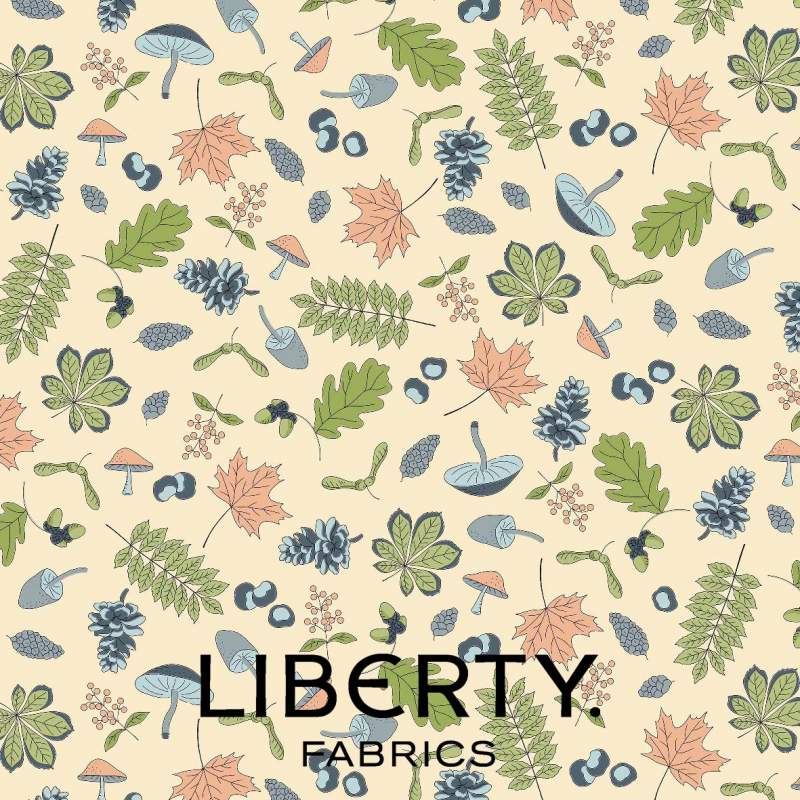 Woodland Walk Collection, Woodland Forage A, tessuto crema con motivi autunnali come foglie, funghi e bacche - Liberty Fabrics L