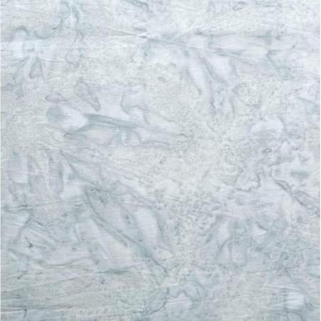 Tessuto Batik azzurro polvere con sfumature astratte